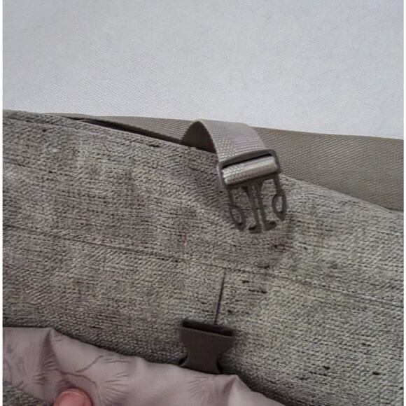 Haiku To Go Convertible Bag Eco-Friendly Messenger Style Crossbody Purse Green main image 6